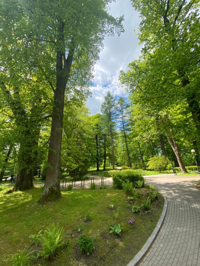 Apartament Zdroj Ladek Luaran gambar